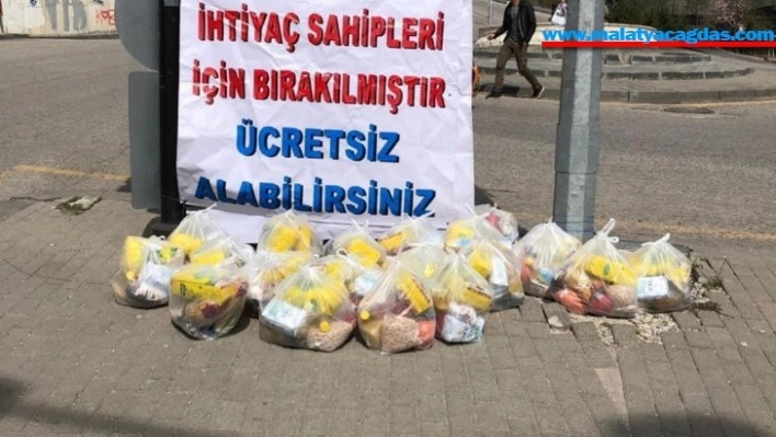 Hayırsever ihtiyaç sahipleri için 9 noktaya 500 adet yardım paketi bıraktı