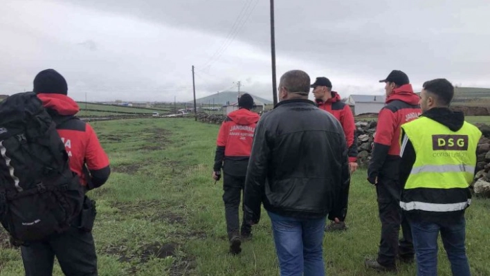 Hayvan otlatmadan dönerken kaybolan 12 yaşındaki Tarık'ı arama çalışmaları sürüyor