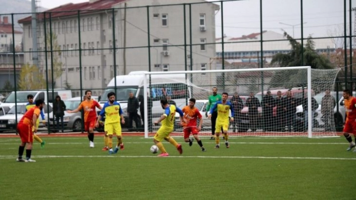 Hekimhan'da yarım düzine gol