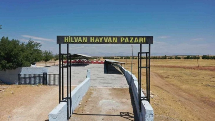 Hilvan Hayvan Pazarı Kurban Bayramına hazır hale getirildi