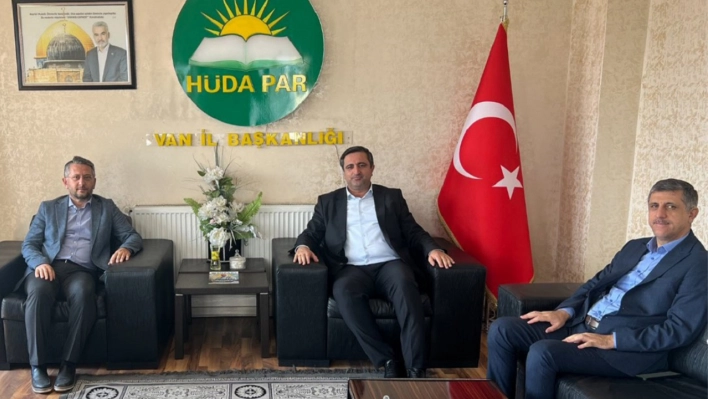 HÜDA PAR Milletvekili Ramanlı Van'da bir dizi ziyaret ve programa katıldı