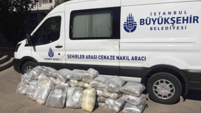 İBB çalışanları cenaze götürdü, esrar getirirken yakalandı