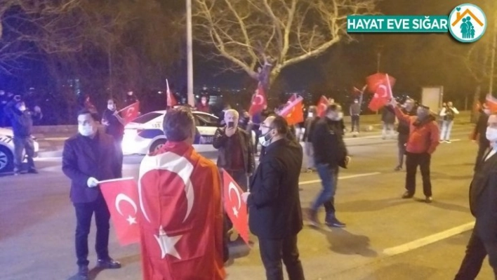 İçişleri Bakanı Süleyman Soylu'nun istifasının reddedilmesi Başkent'te coşkuyla karşılandı