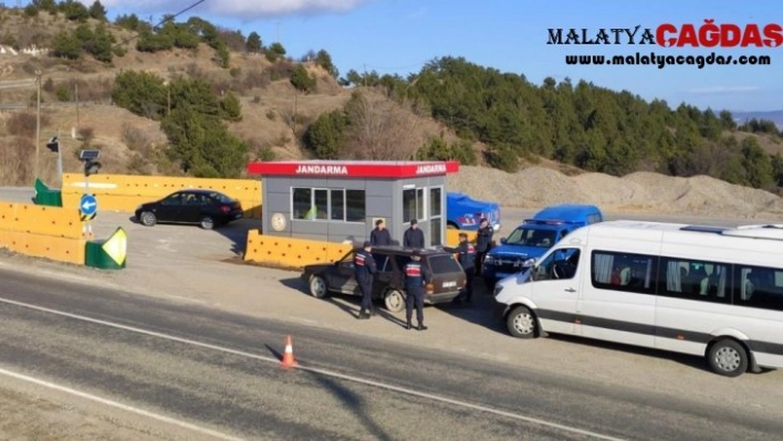 İçişleri Bakanlığı, aranan 2 bin 682 şahsı ve 140 düzensiz göçmeni yakaladı