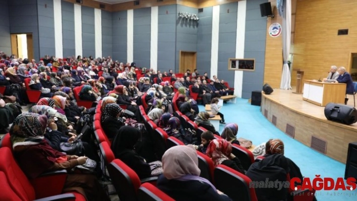 İl Müftüsü Güven, Melikgazi İlçe Müftülüğü Personel Toplantısına katıldı