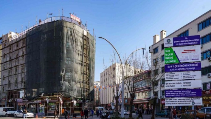 İnönü Caddesi'nde sokak iyileştirme çalışmaları başladı