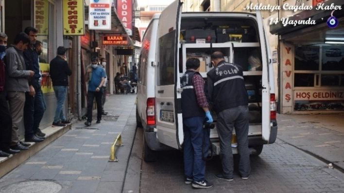 İnşaat işçisi kaldığı evde ölü bulundu