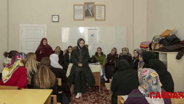 İpekyolu Belediyesinden kadınlara yönelik eğitim çalışması