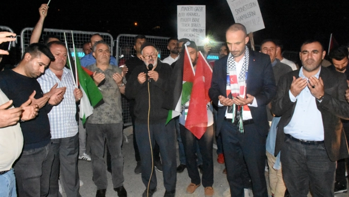 İsrail'in Gazze'ye yönelik saldırıları protesto edildi