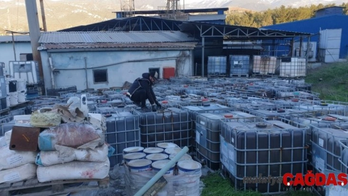 İzmir polisinden kaçak akaryakıt baskını