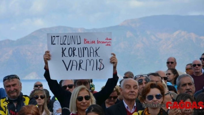 İztuzu kumsalına Deniz Kaplumbağası Bakım Merkezi yapılması planına tepki