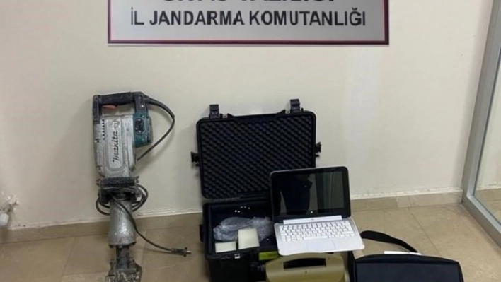 Jandarma ekipleri kaçakçılara göz açtırmıyor