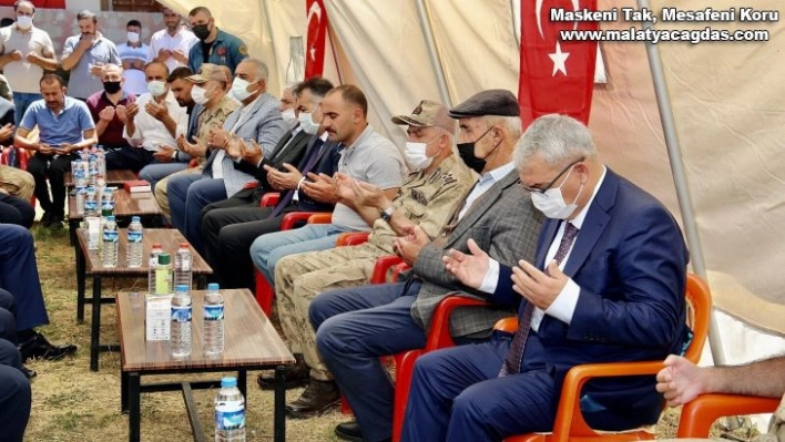 Jandarma Genel Komutanı Orgeneral Çetin'den şehit ailesine taziye ziyareti