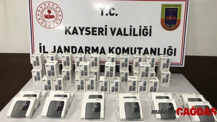 Jandarmadan kaçak cep telefonu operasyonu