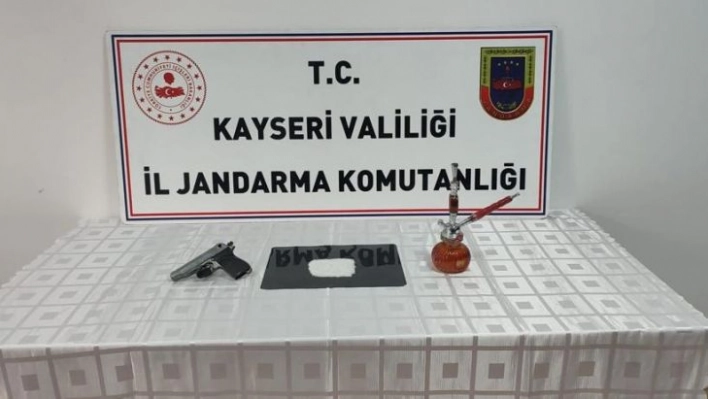 Jandarmadan uyuşturucu operasyonu