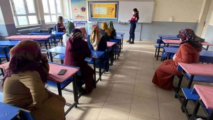 Jandarmandan kadın ve çocuklara seminer