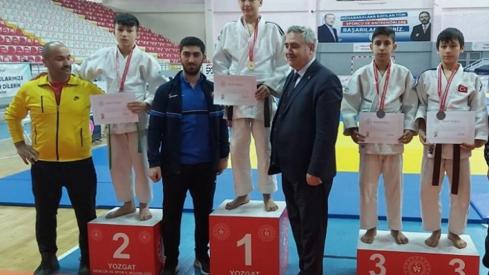 Judoda Türkiye Şampiyonu oldu