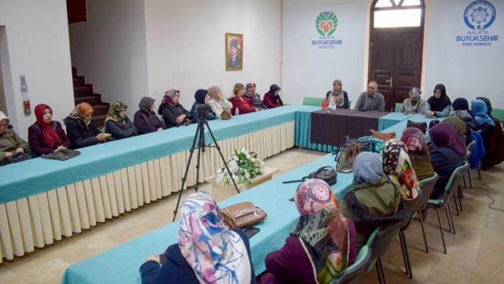 Kadın Meclisi Üyeleri Deprem Ve Sonrası Programında Buluştu