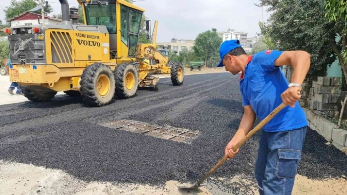 Kadirli'de yol çalışmaları