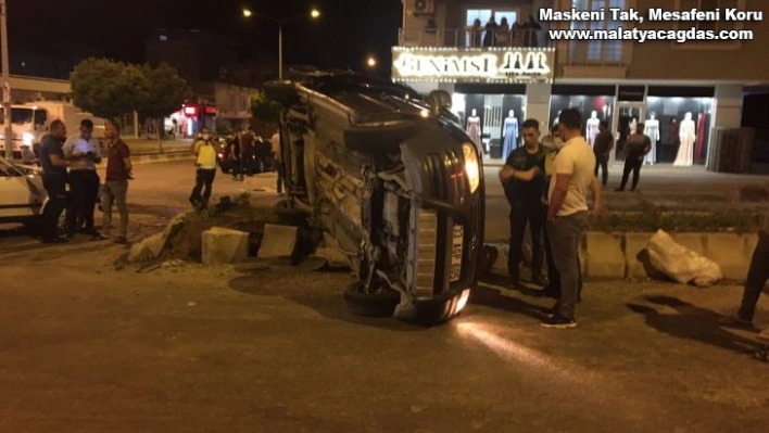 Kahta'da trafik kazası: 5 yaralı