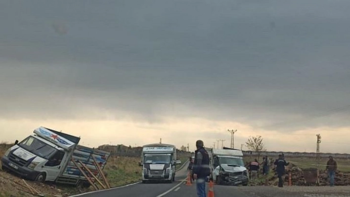 Kalaslar yardımıyla devrilmesi önlendi