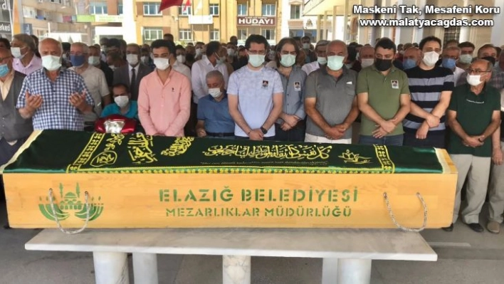 Kalbine yenik düşen doktor son yolculuğuna uğurlandı