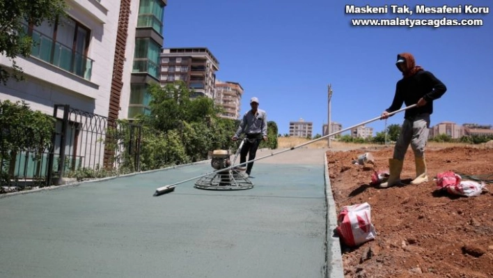 Karaköprü'de yeşillendirme çalışması