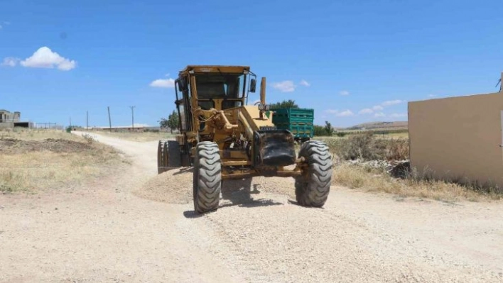 Karaköprü kırsalında üst yapı çalışmaları sürüyor