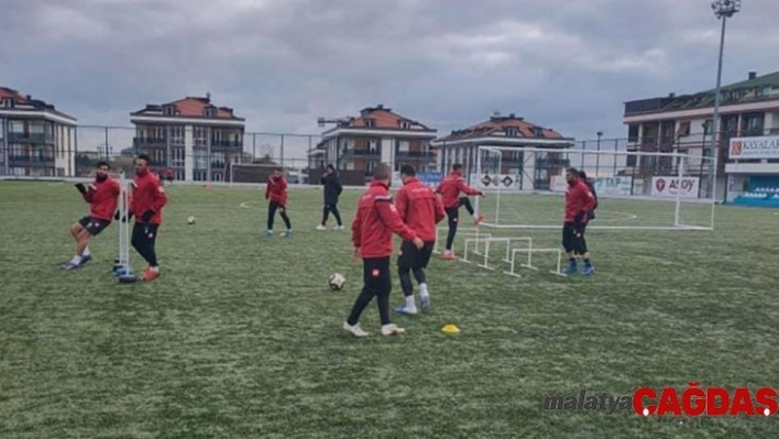 Kars 36 Spor transferler kadrosunu güçlendirdi