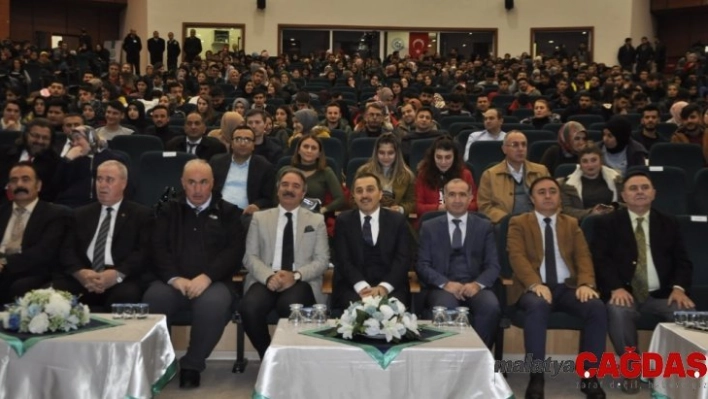 Kars'ta '2019 Prof.Dr. Fuat Sezgin Yılı' etkinliği