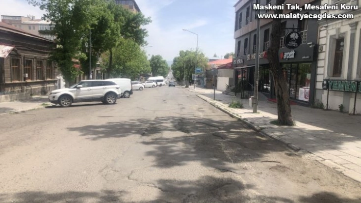 Kars'ta caddelerde kısıtlama sessizliği