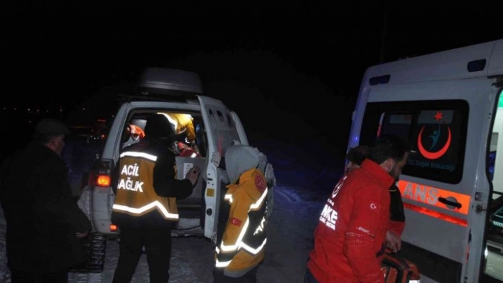 Kars'ta sağlık ekipleri hasta kadın için seferber oldu