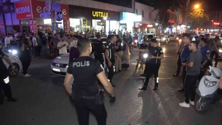 Kavgaya müdahale eden 3 polis yaralandı