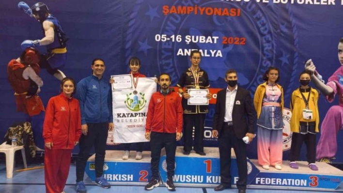 Kayapınarlı wushu sporcuları Antalya'dan ödüllerle döndü