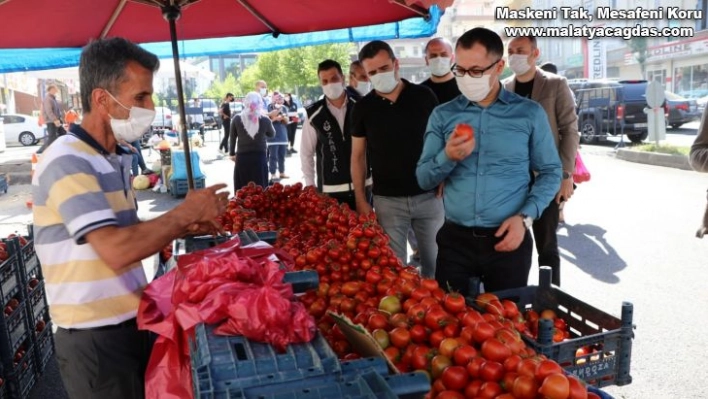 Kaymakam Koç pazar yerlerini denetledi