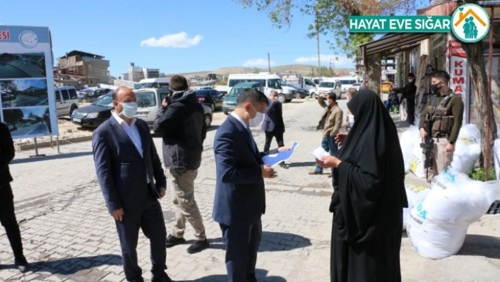 Kaymakam Mehmetbeyoğlu vatandaşların sorunlarını dinledi