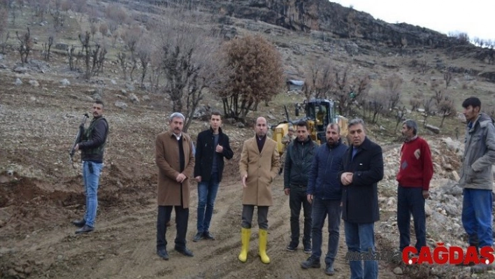 Kaymakam Özadalı, yol çalışmalarını yerinde inceledi