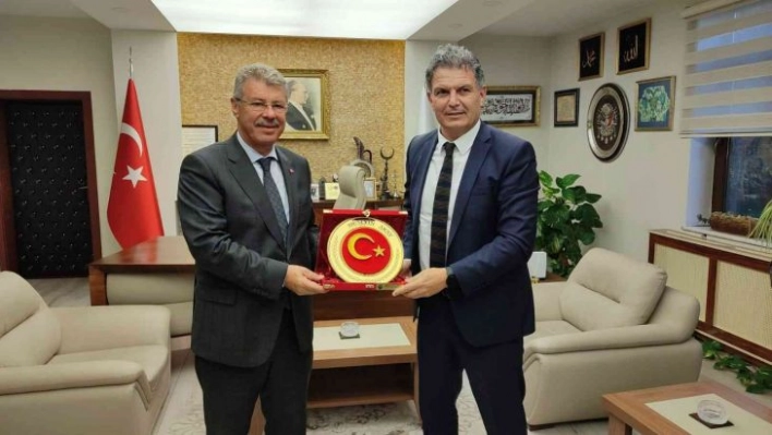 Kayseri Amatör Spor Kulüpleri Federasyonu'ndan Akay'a teşekkür ziyareti