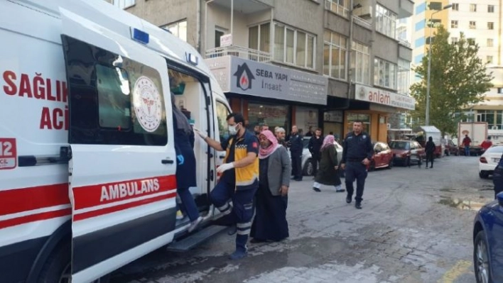 Kayseri'de ev yangını: 1 kişi dumandan etkilendi