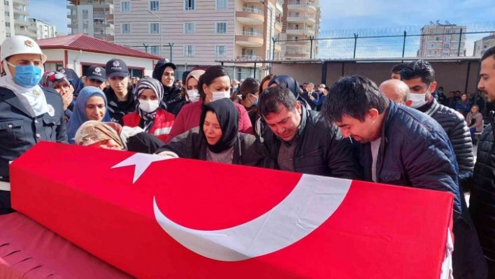 Kazada şehit olan polis memuru Eyüp Saz memleketine uğurlandı