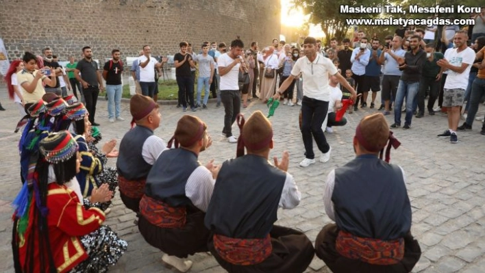 Keçi Burcu sanatla buluştu