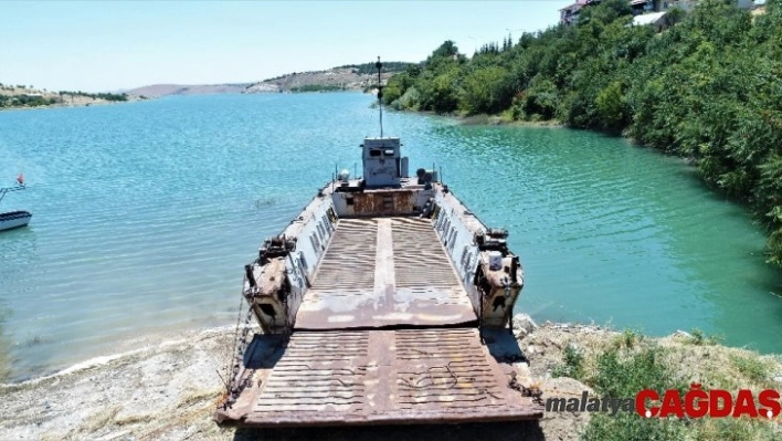 Kaderine terk edilen o gemi turizme hizmet edecek