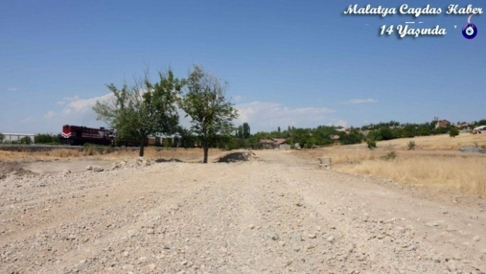 Kiltepe'de yeni yol açıyor