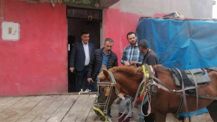 Kırıkhan'da çöp konteynerlerini çalan baba oğul yakalandı