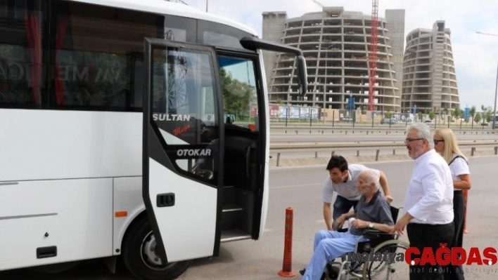 Kocaeli'de 1 yılda 2 bin 104 kanser hastasına ücretsiz ulaşım