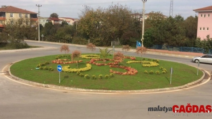 Kocaeli'nin kavşakları modern görünüme kavuşuyor