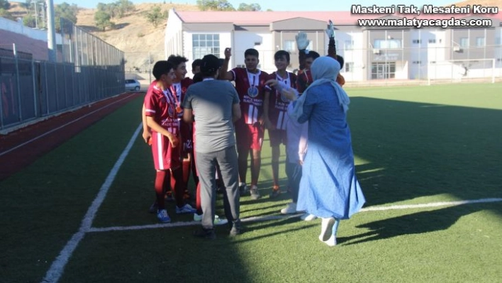 Konteyner Cupta şampiyon Kırklar Mahallesi