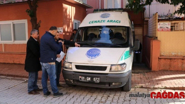 Köpeğin parçaladığı adamın cenazesi yakınlarına teslim edildi