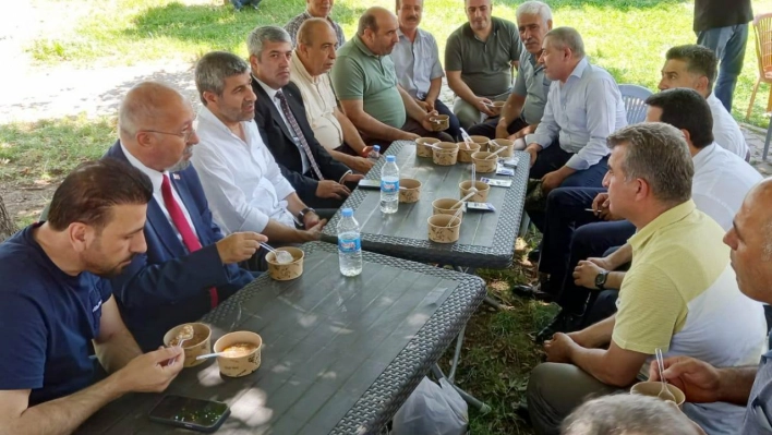 Küçük Sanayi Sitesinde Birlik Beraberlik Aşure Etkinliği