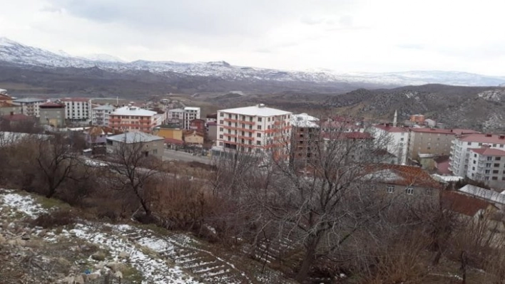 Kulp'ta dondurucu soğuklar hayatı olumsuz etkiledi